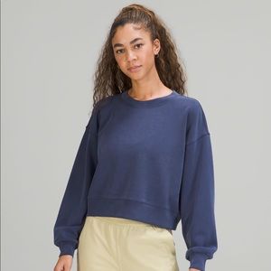 Lululemon Perfectly Oversized Crew Softstreme